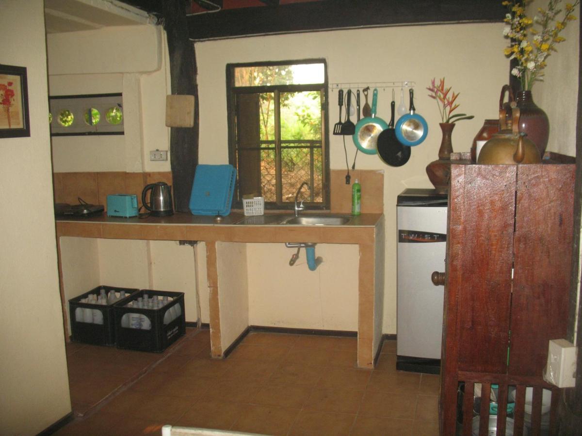 Hotel Teak House Chiang Mai Zewnętrze zdjęcie