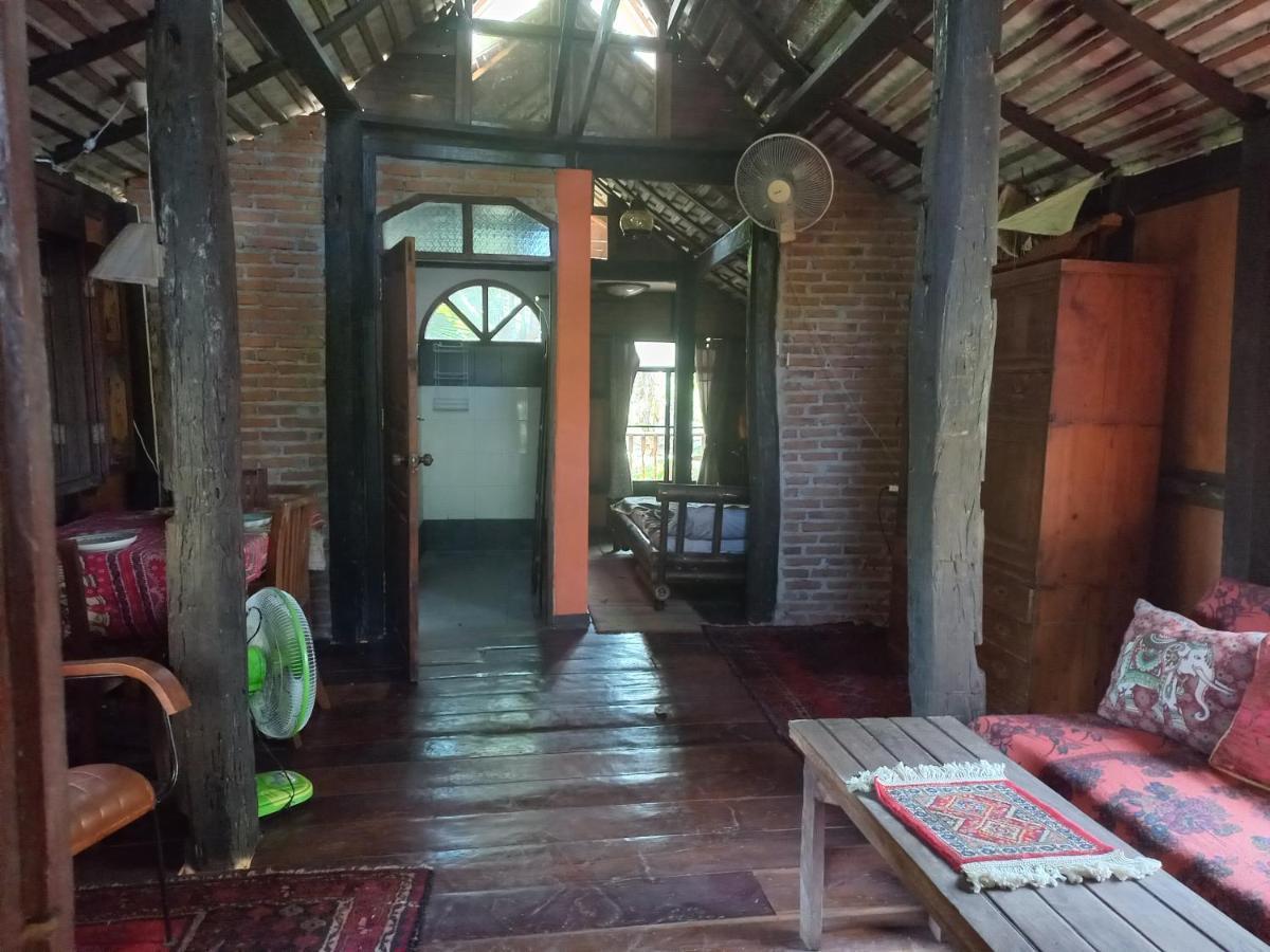 Hotel Teak House Chiang Mai Zewnętrze zdjęcie