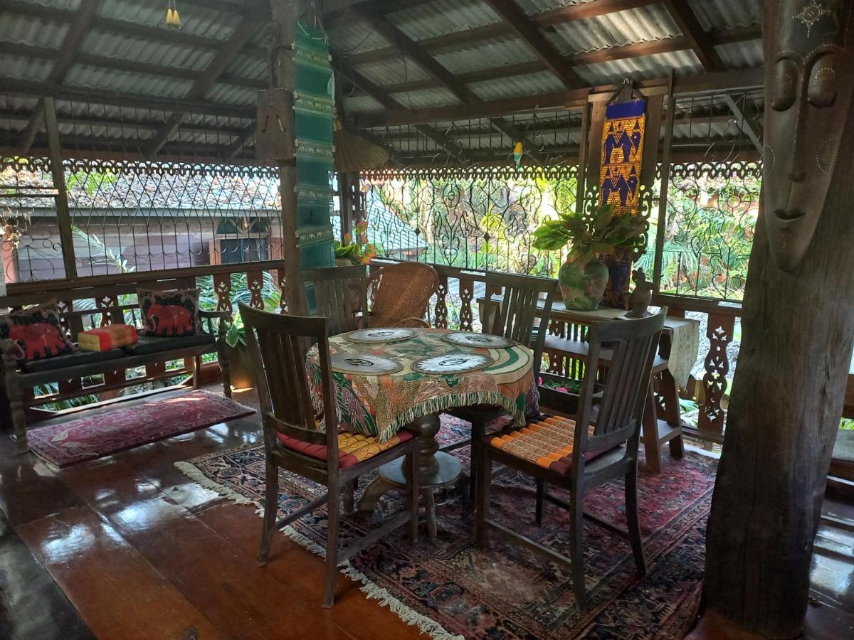 Hotel Teak House Chiang Mai Zewnętrze zdjęcie
