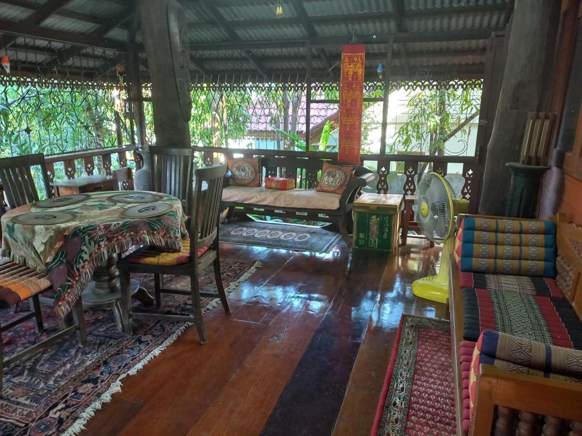 Hotel Teak House Chiang Mai Zewnętrze zdjęcie
