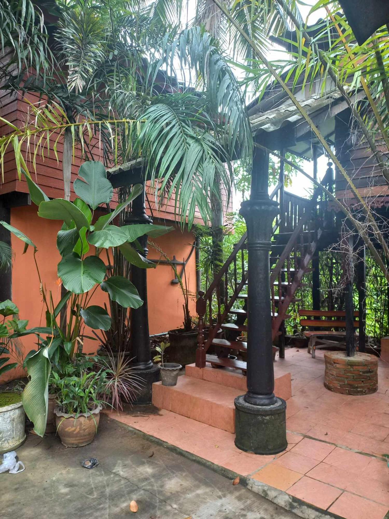 Hotel Teak House Chiang Mai Zewnętrze zdjęcie