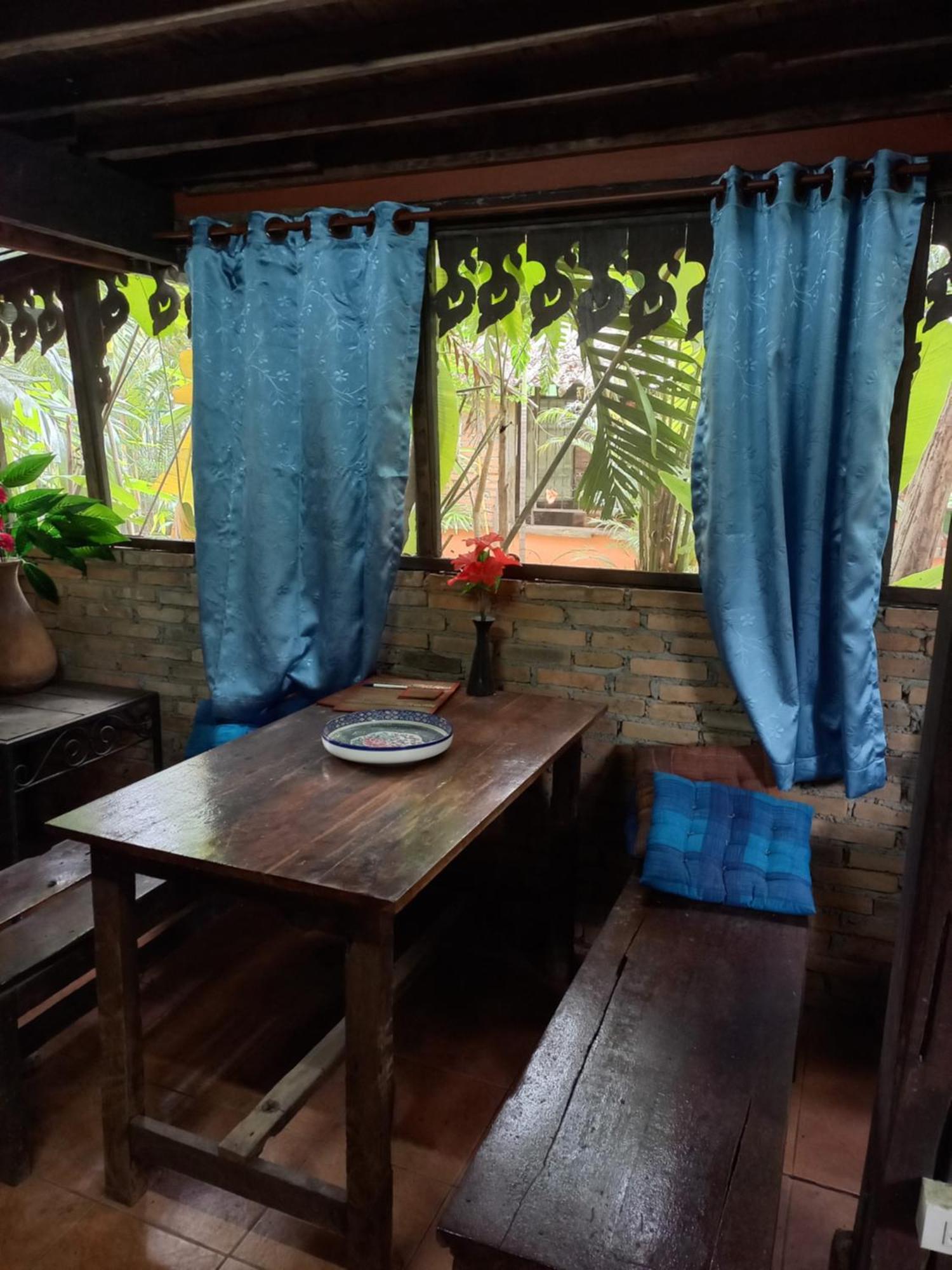 Hotel Teak House Chiang Mai Zewnętrze zdjęcie
