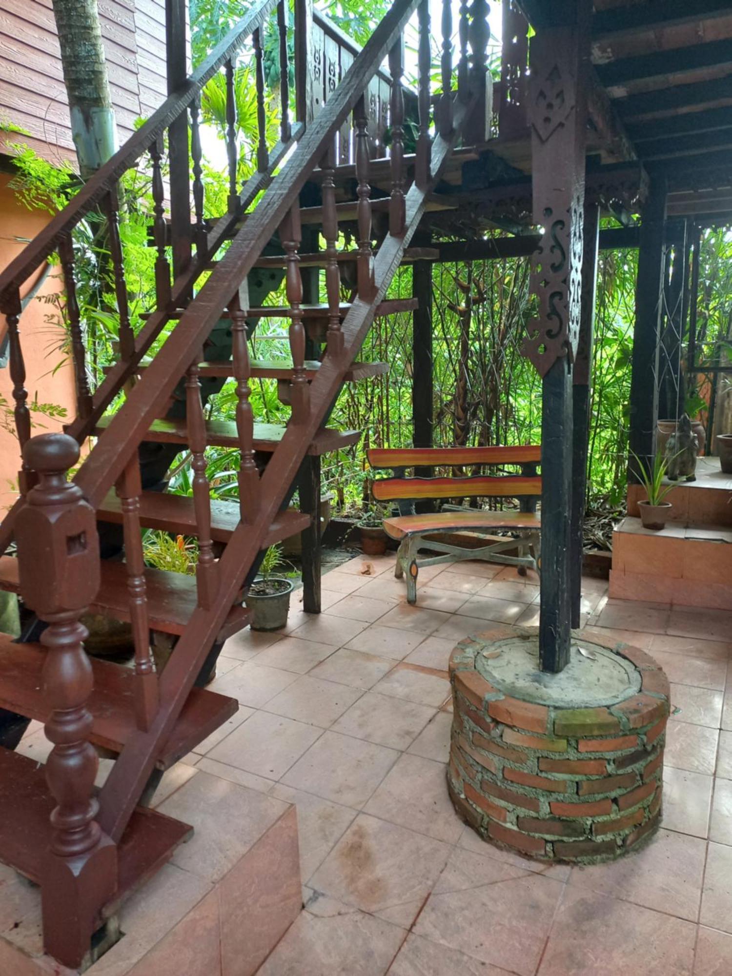 Hotel Teak House Chiang Mai Zewnętrze zdjęcie